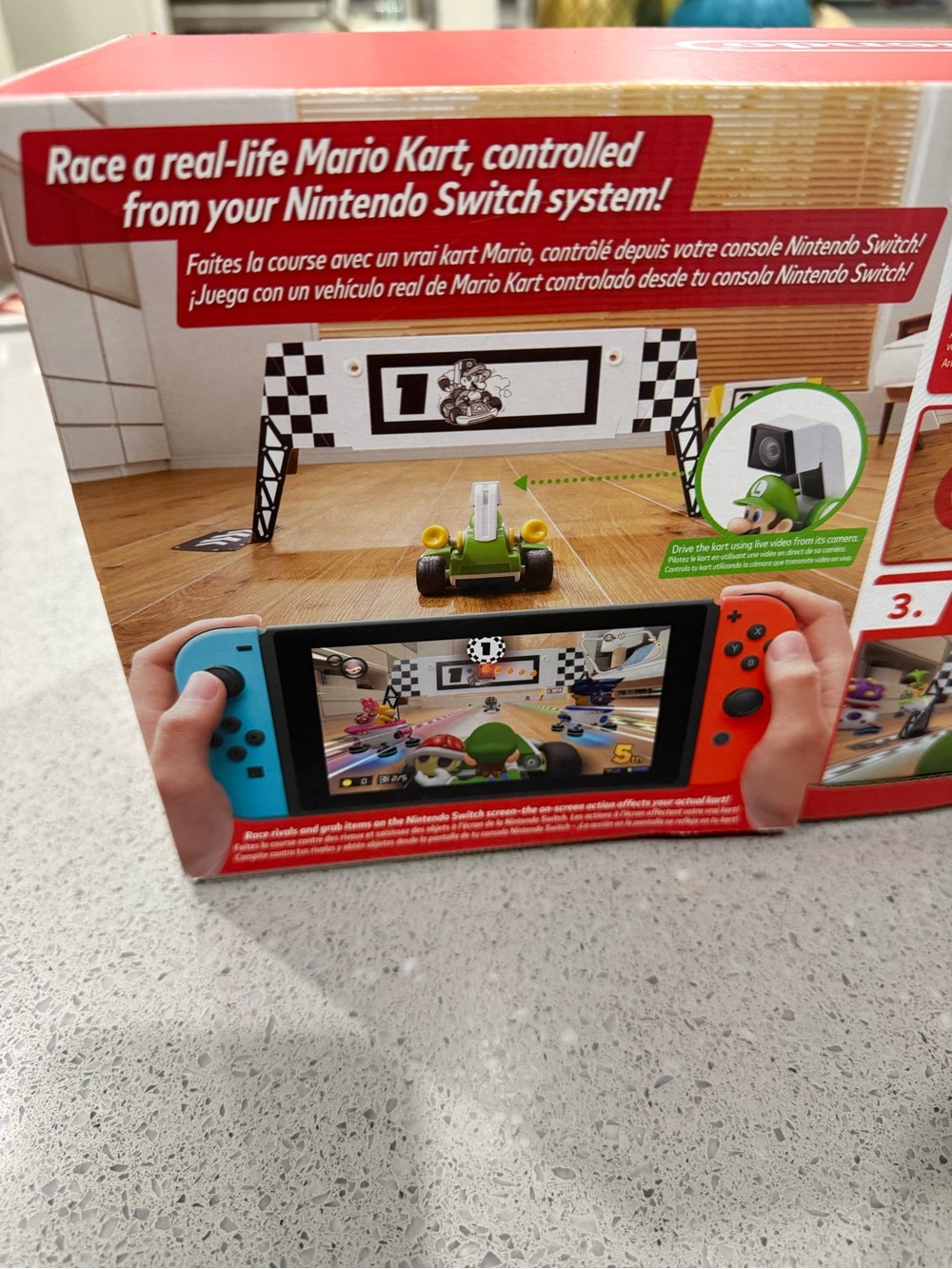 Nintendo Mario Kart Live: Home Circuit - Luigi Set (Green) - Picture 8 of 14